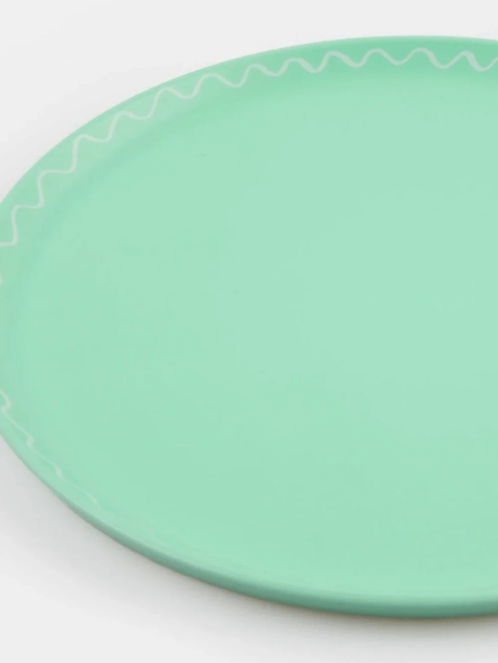Brand new meri meri mixed set large reusable plates